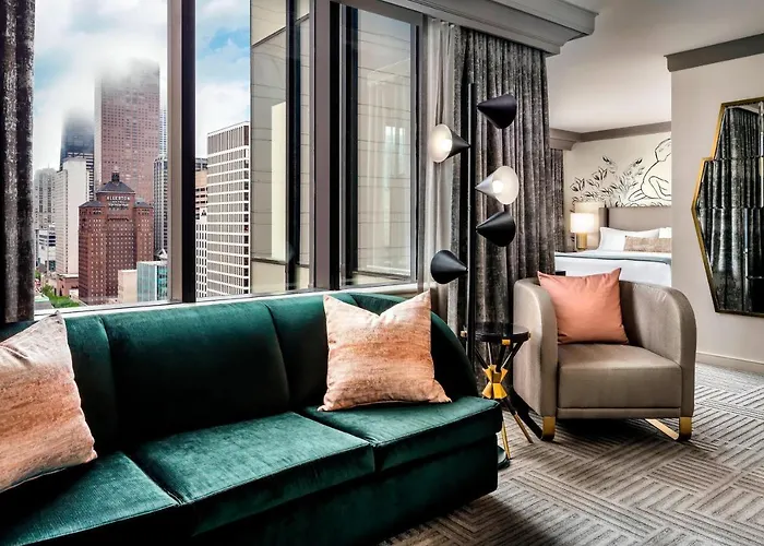 The Gwen, A Luxury Collection Hotel, Michigan Avenue Hotel