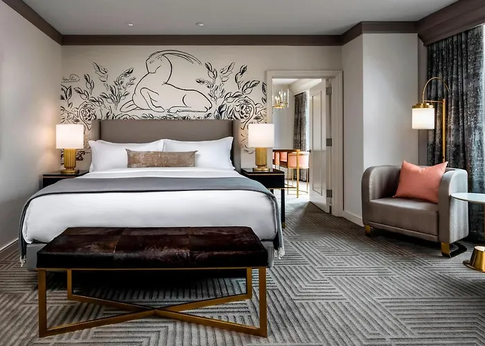 The Gwen, A Luxury Collection Hotel, Michigan Avenue Hotel 4*