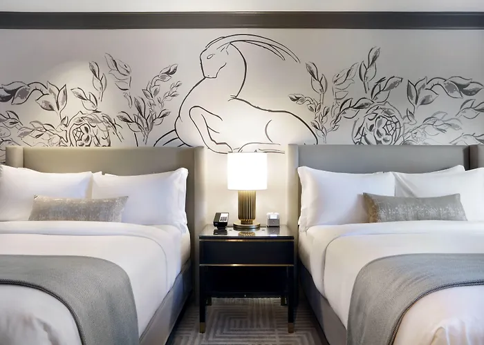 The Gwen, A Luxury Collection Hotel, Michigan Avenue Hotel