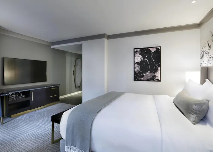 The Gwen, A Luxury Collection Hotel, Michigan Avenue Hotel 4*