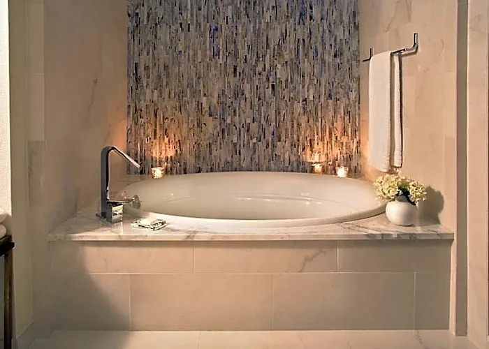 The Gwen, A Luxury Collection Hotel, Michigan Avenue 4* Chicago
